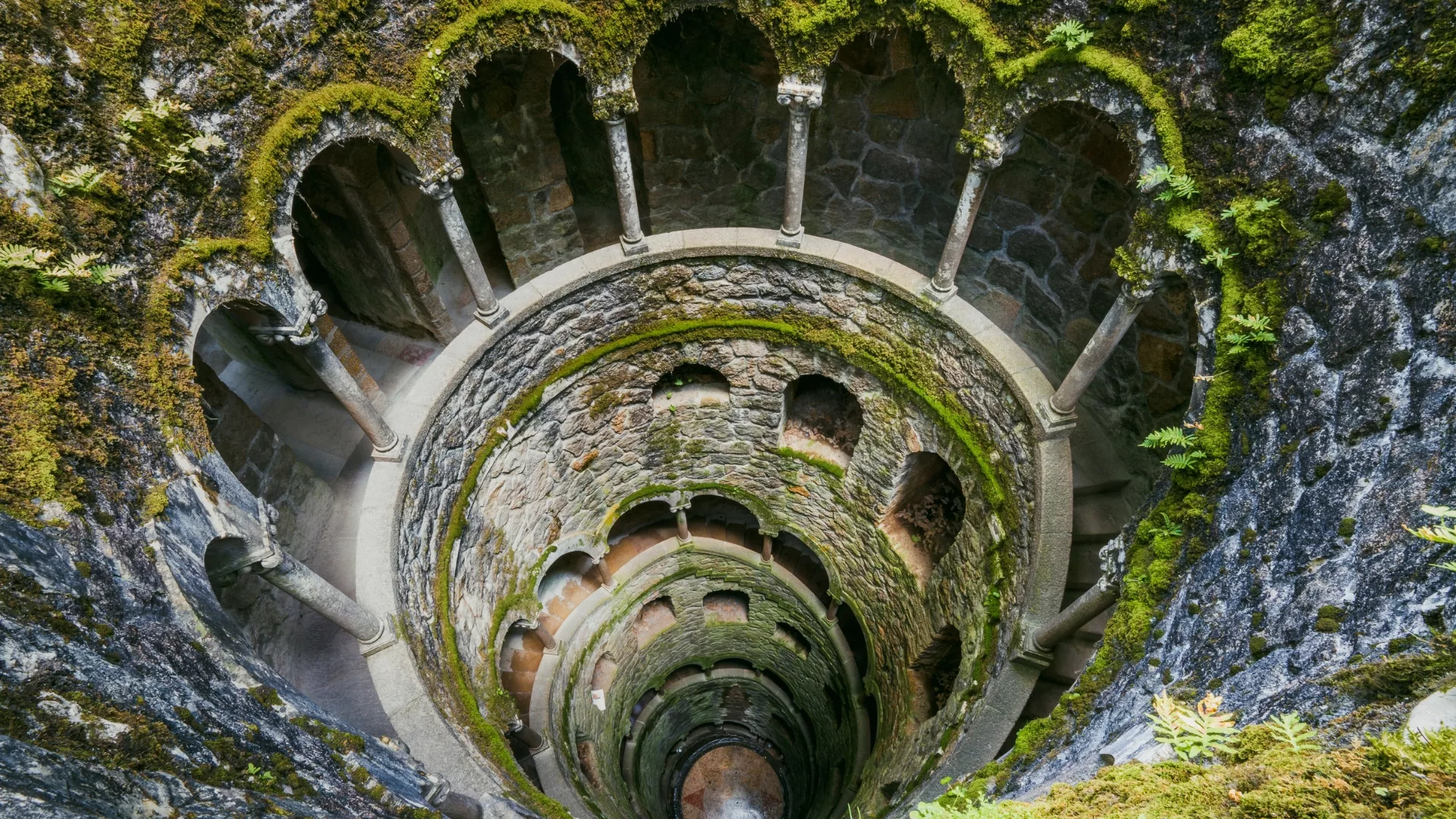 Sintra, Pena Palace, Cabo da Roca, Cascais & Estoril: Day Trip from Lisbon